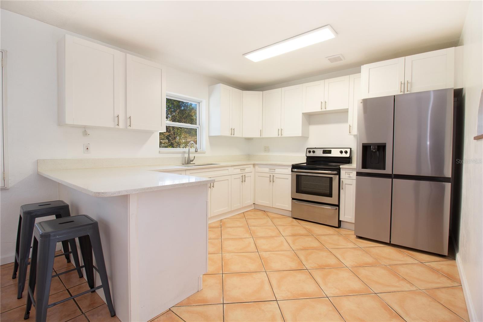 Image 6 of 33 For 10202 Boulevard