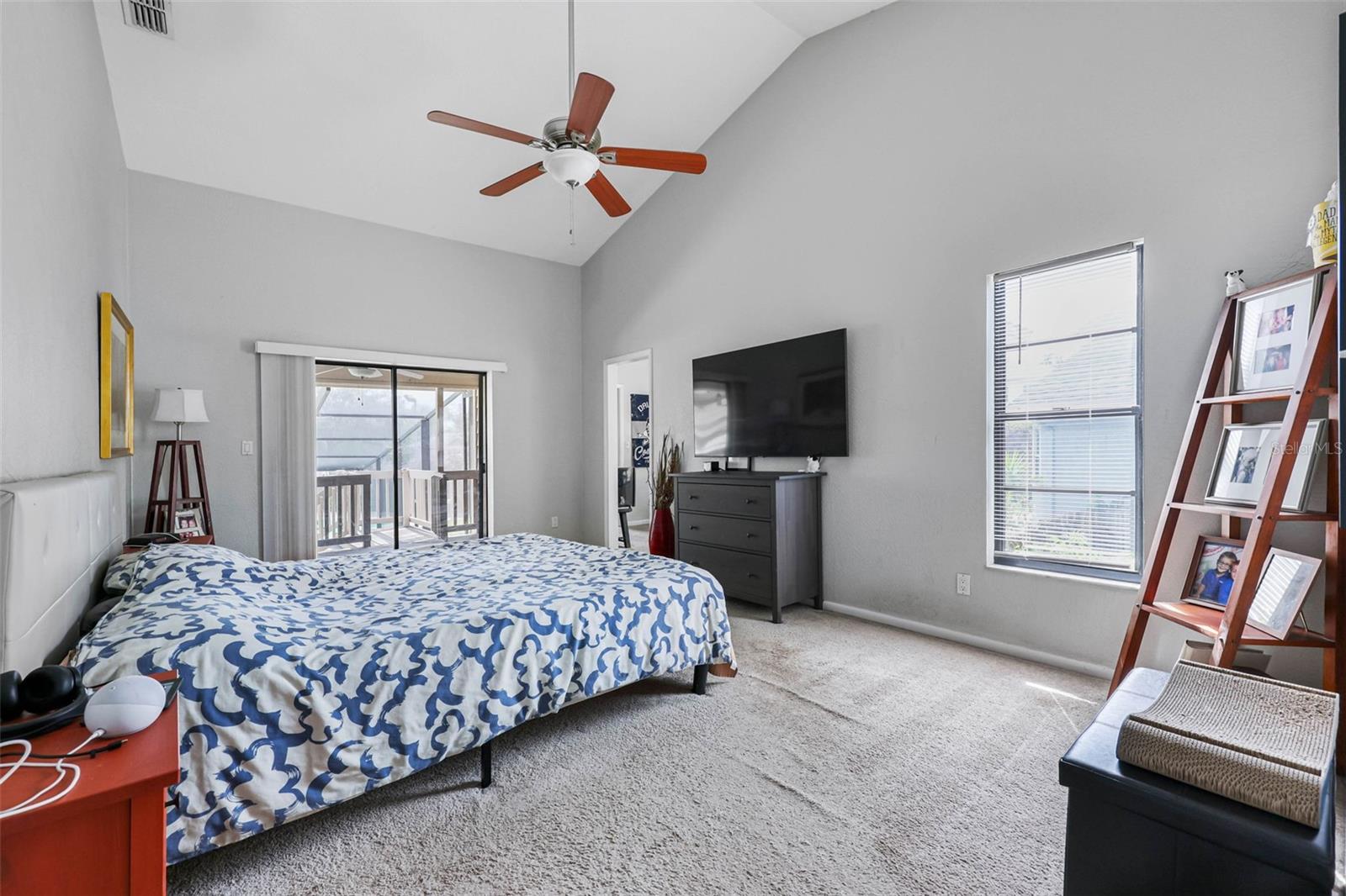 Image 19 of 50 For 413 Manor Boulevard