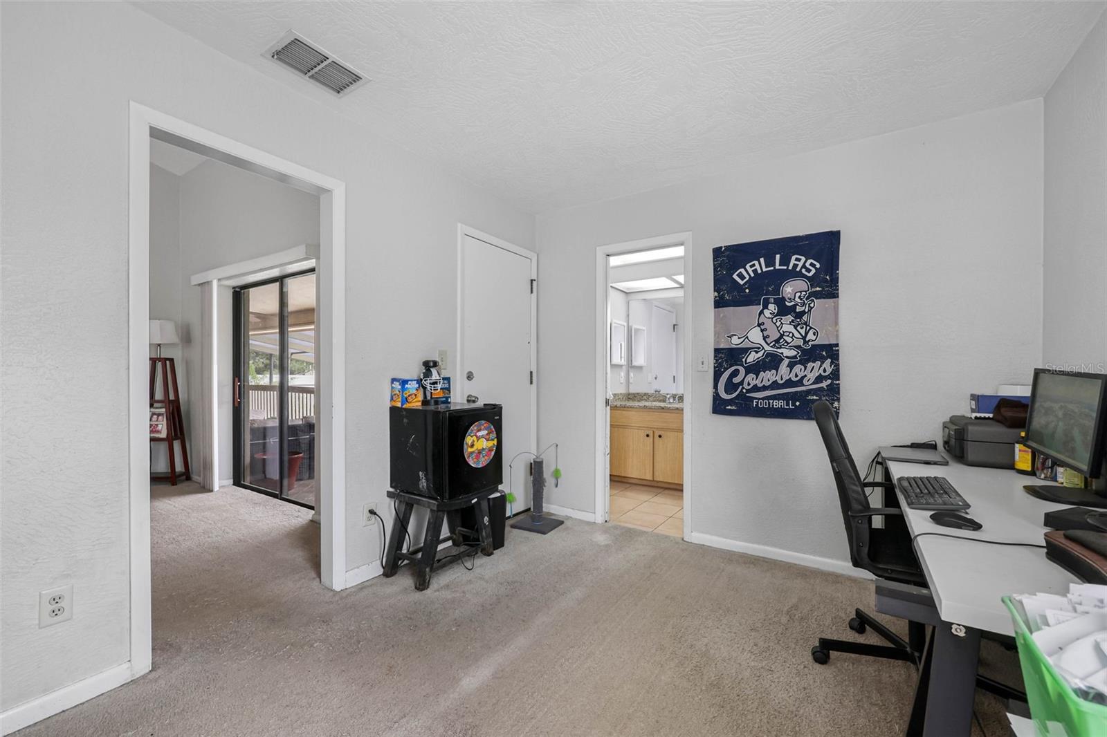 Image 25 of 50 For 413 Manor Boulevard