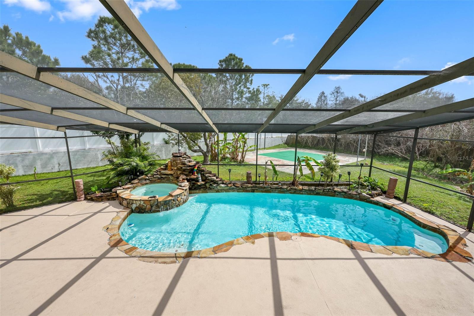 Image 36 of 50 For 413 Manor Boulevard