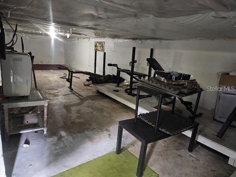 Image 49 of 50 For 413 Manor Boulevard