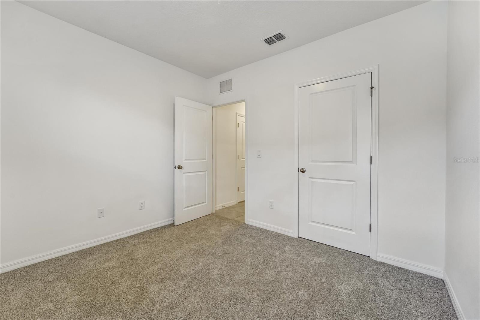 Image 16 of 20 For 6785 Branham Mill Court