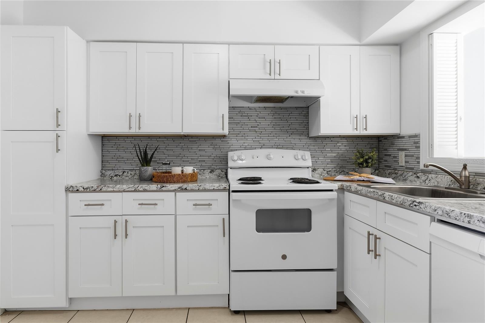 Image 14 of 39 For 229 Andrea Drive