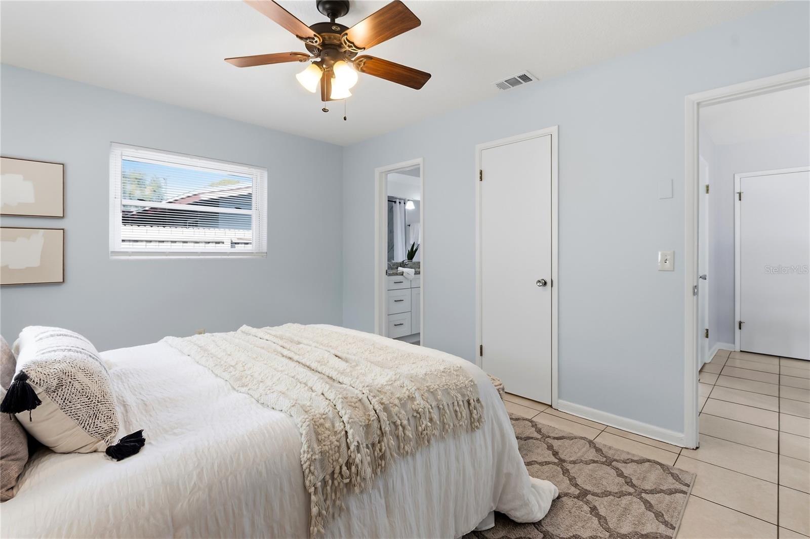 Image 20 of 39 For 229 Andrea Drive