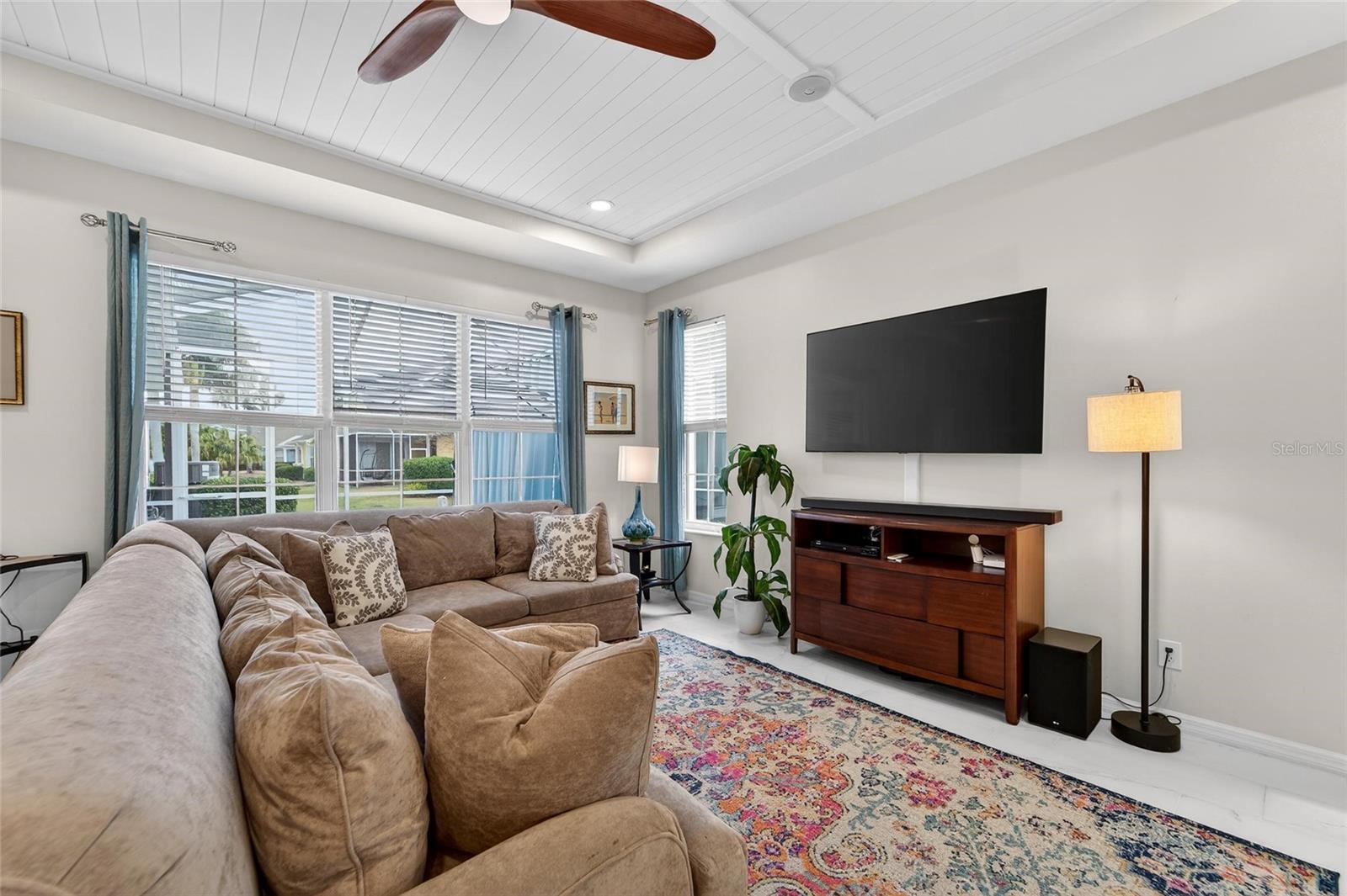 Image 18 of 95 For 5515 Golden Isles Drive