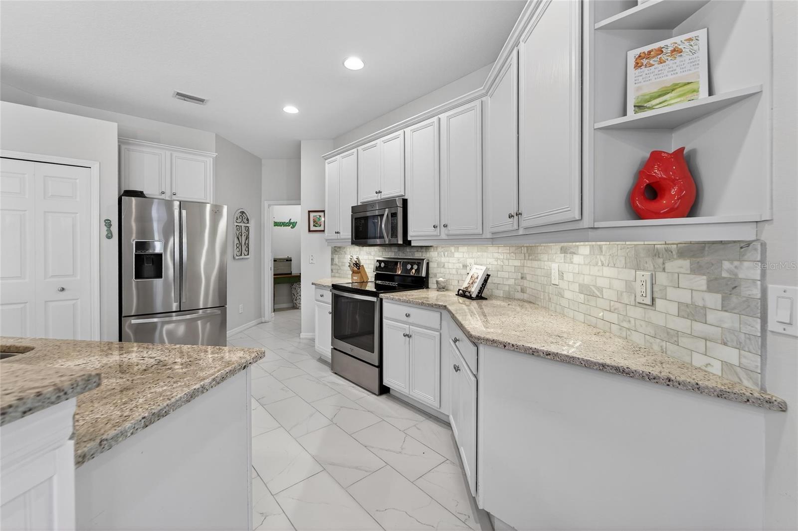 Image 23 of 95 For 5515 Golden Isles Drive