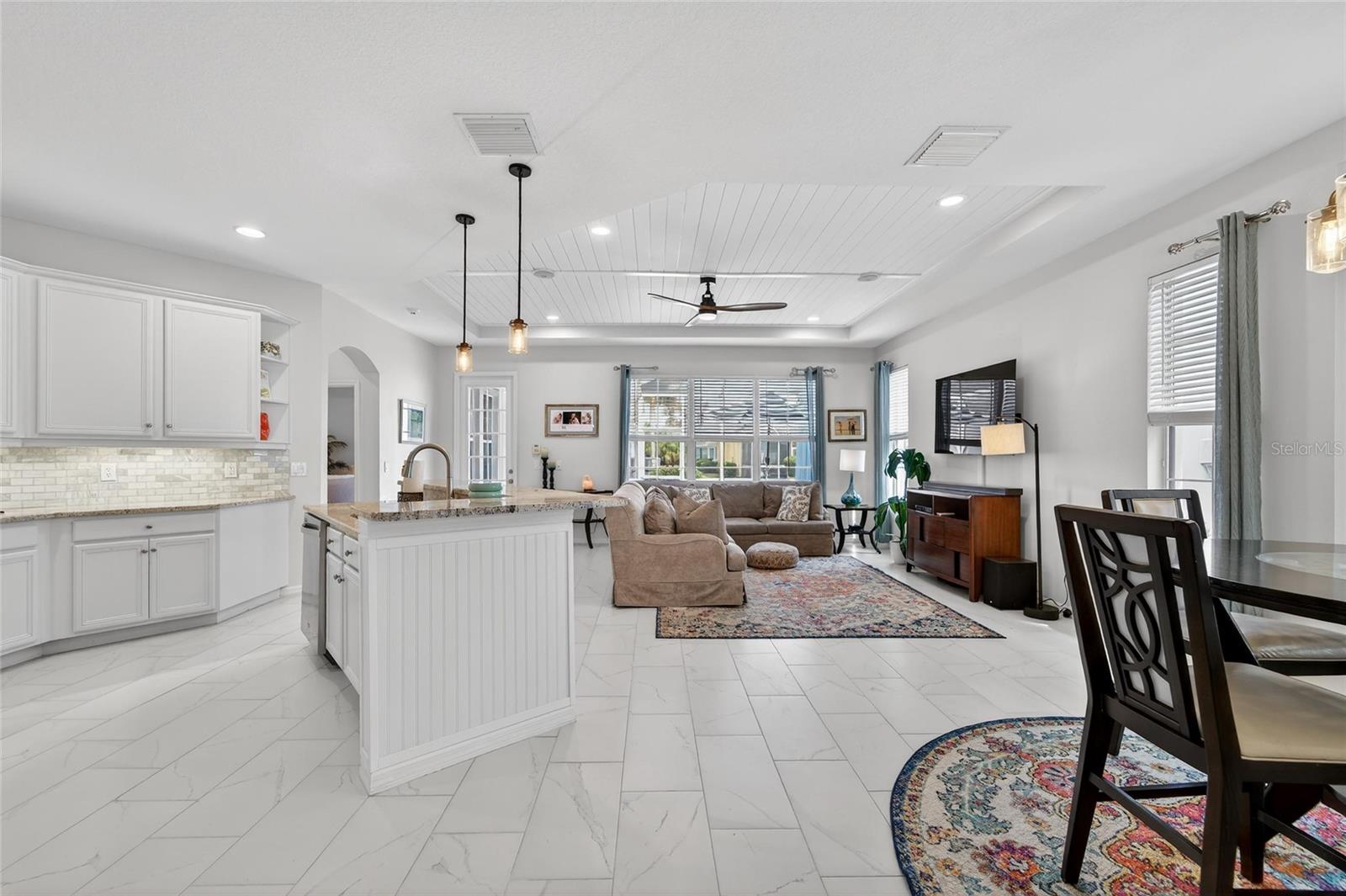 Image 4 of 95 For 5515 Golden Isles Drive