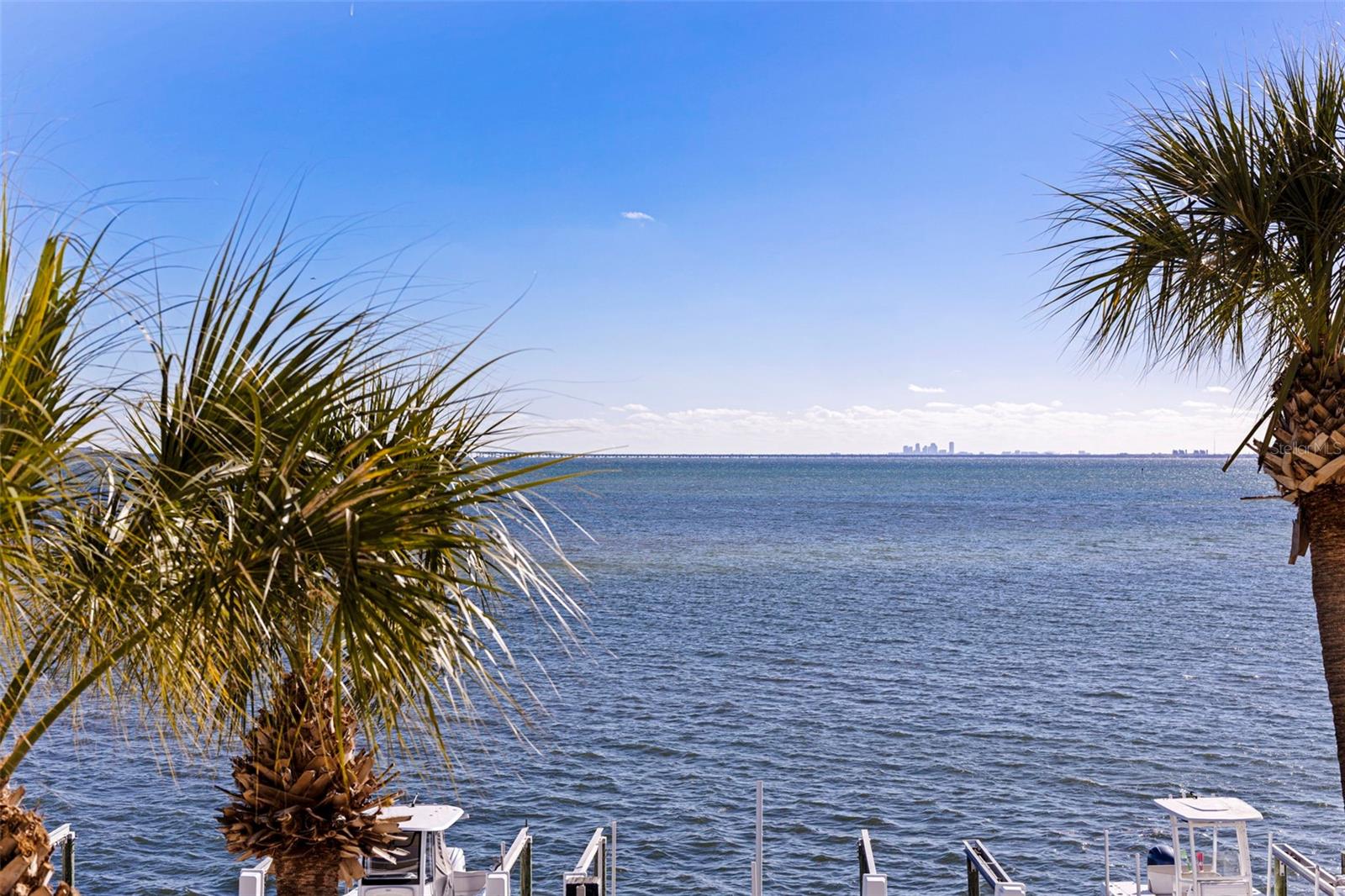 Image 26 of 34 For 5700 Mariner Street 305