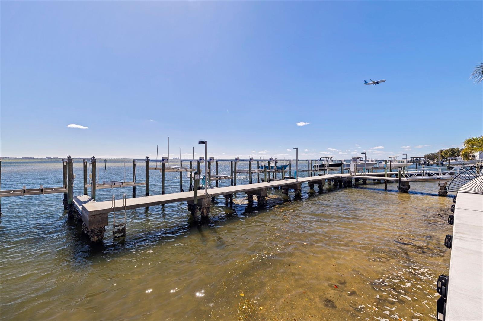 Image 30 of 34 For 5700 Mariner Street 305