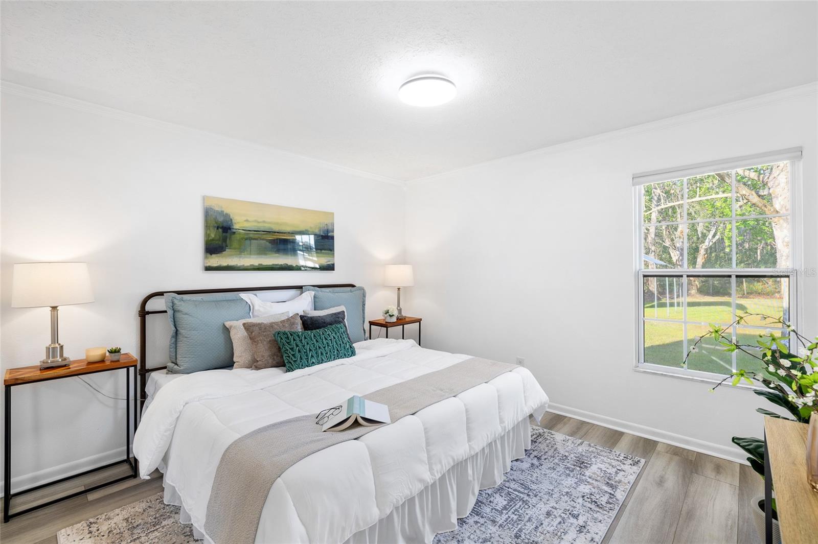 Image 16 of 37 For 1301 Foxwood Drive