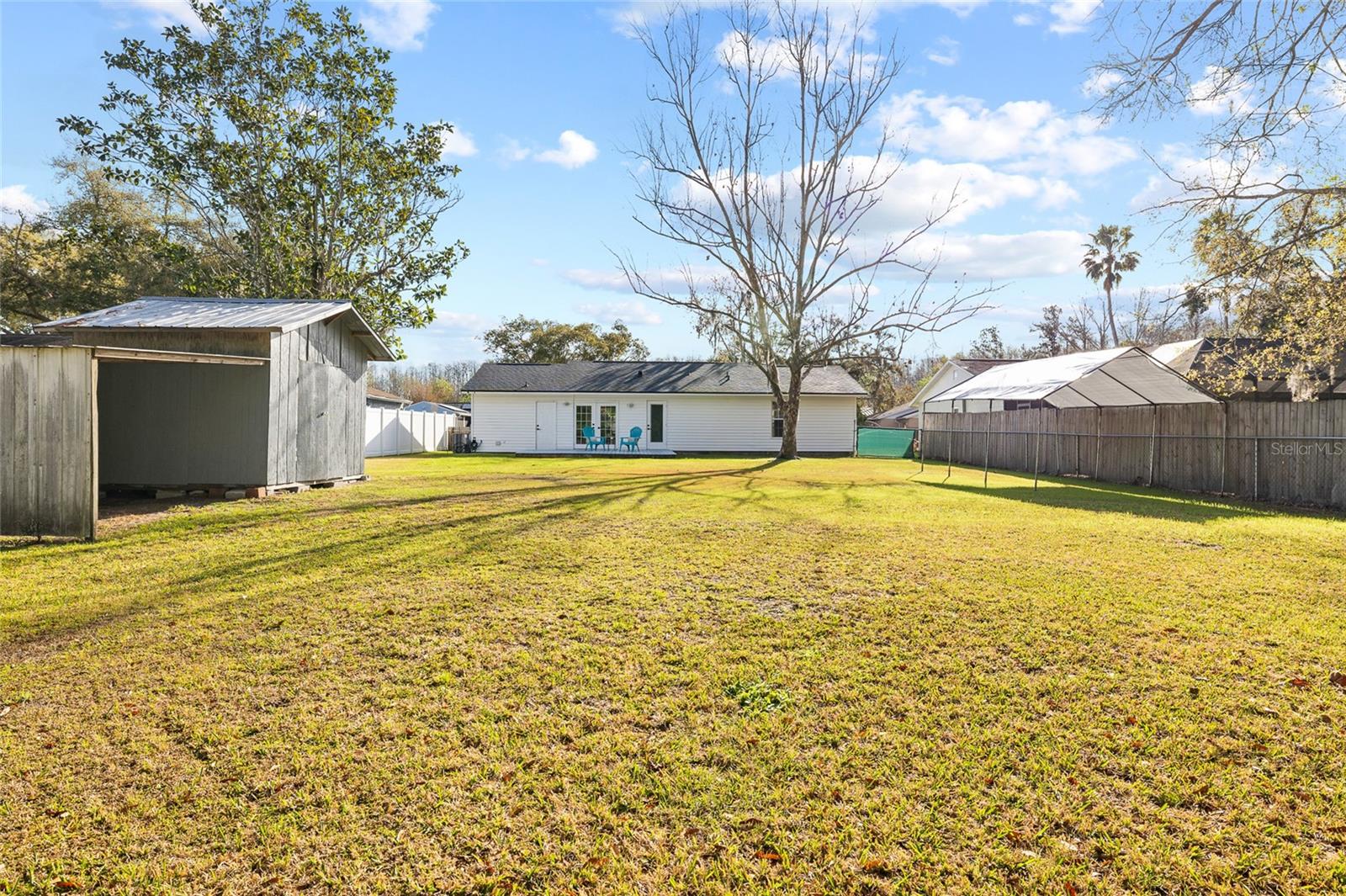 Image 31 of 37 For 1301 Foxwood Drive