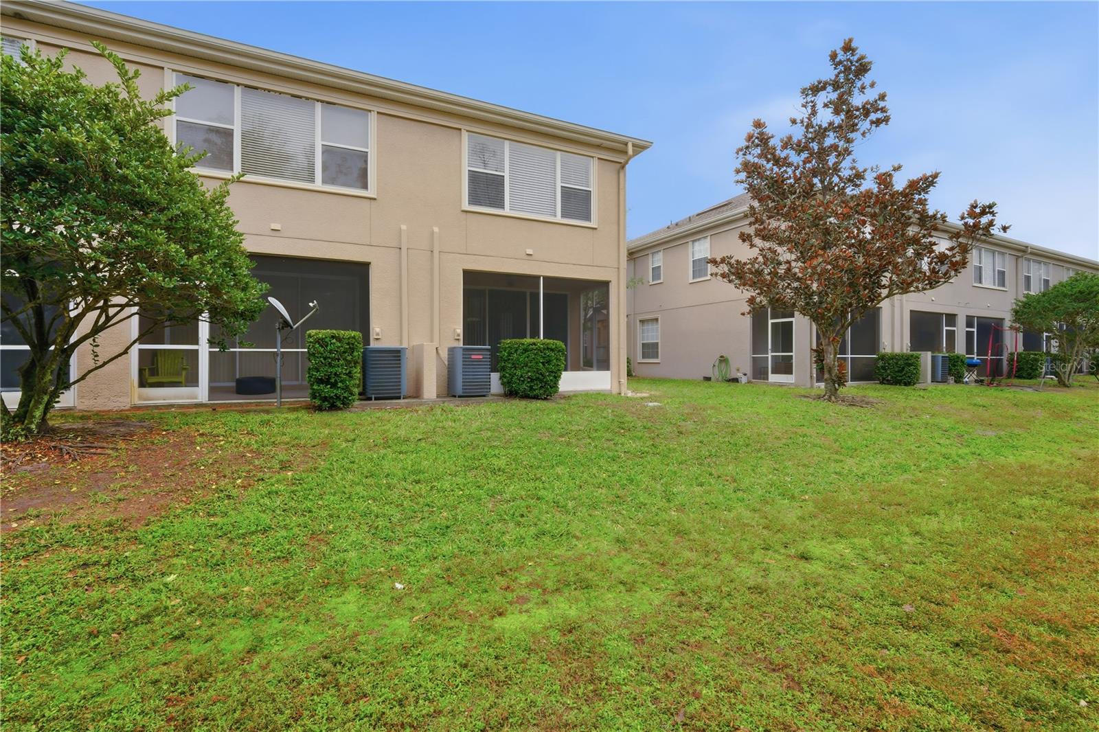 Image 24 of 27 For 4140 Bismarck Palm Drive