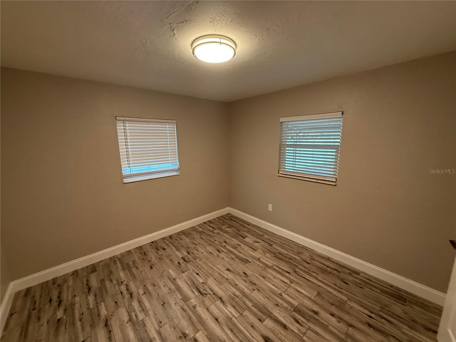 Image 13 of 21 For 4412 Anita Boulevard