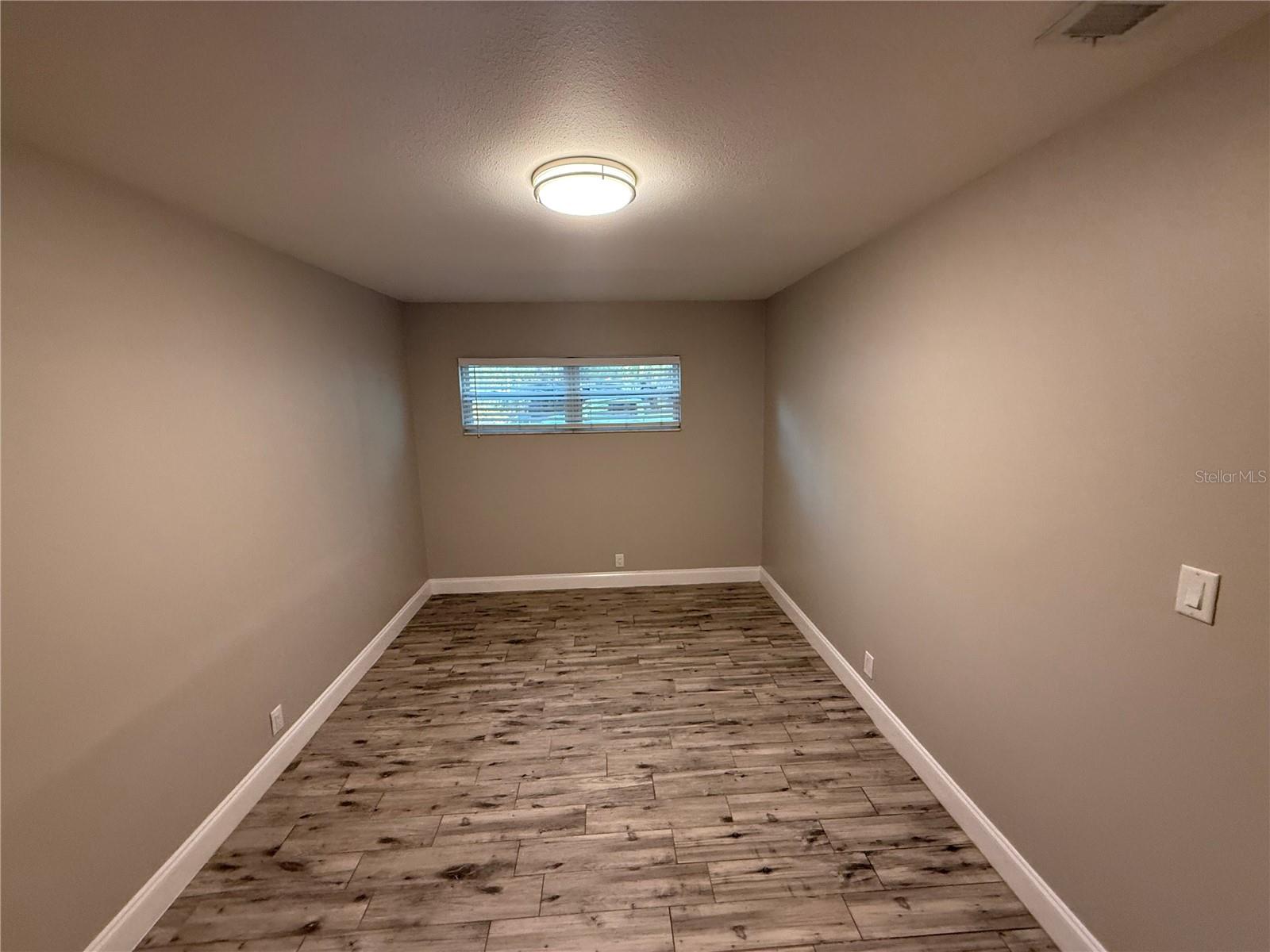 Image 14 of 21 For 4412 Anita Boulevard