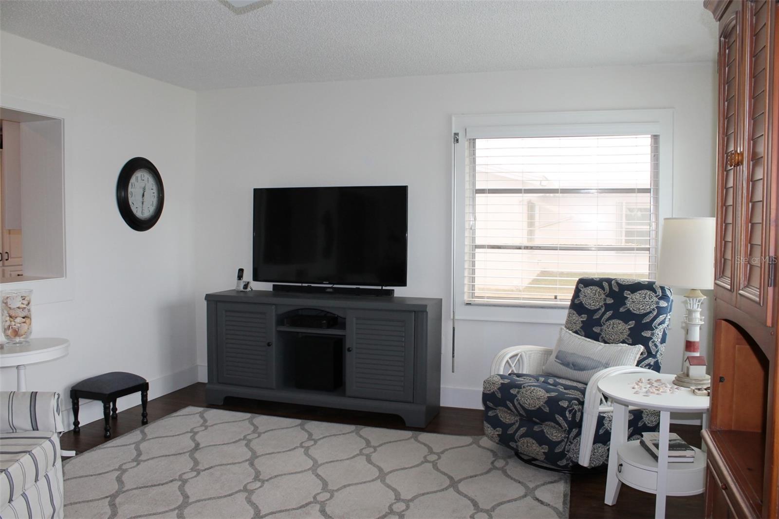 Image 32 of 51 For 9304 41st Way N