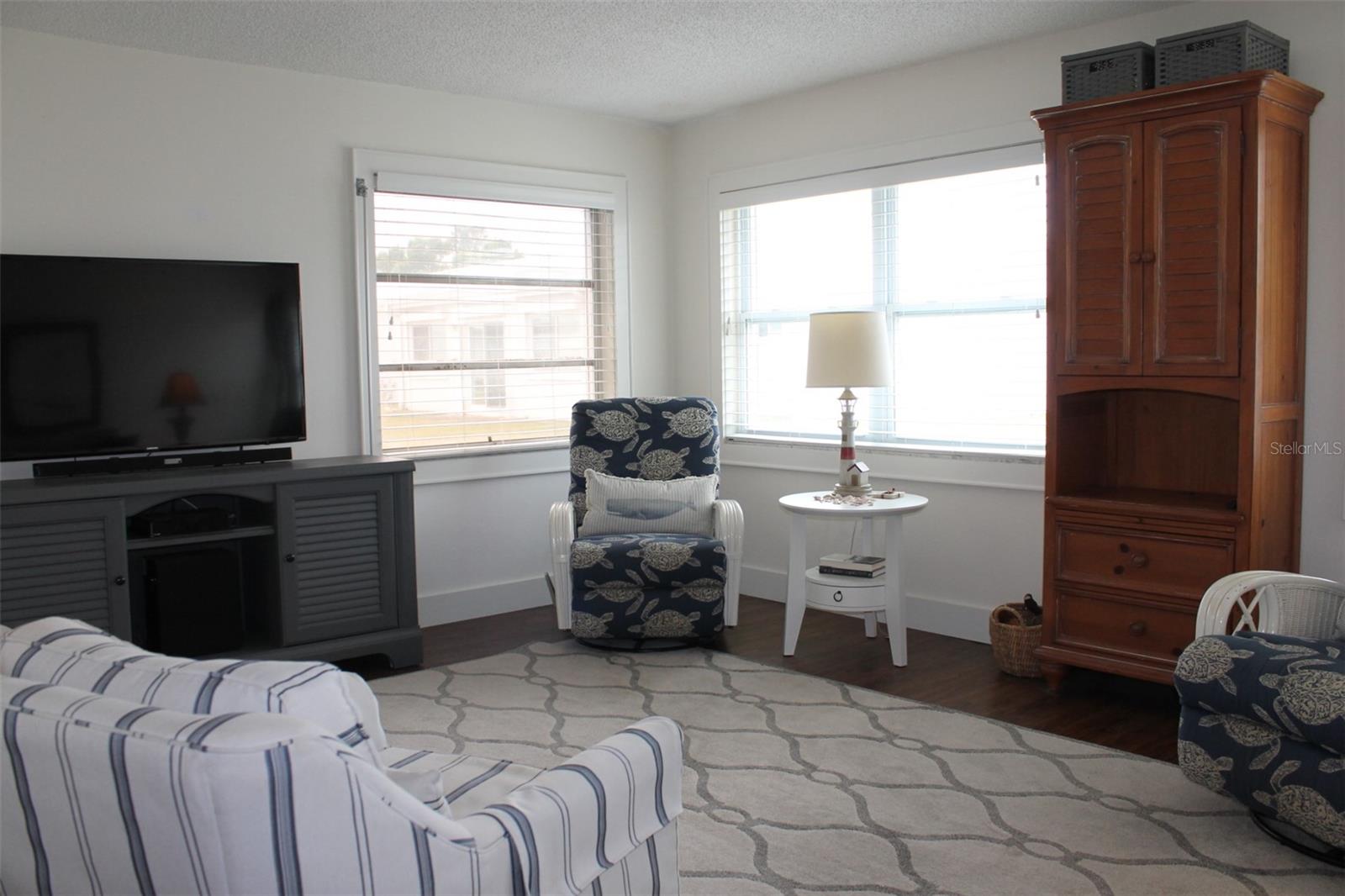 Image 33 of 51 For 9304 41st Way N