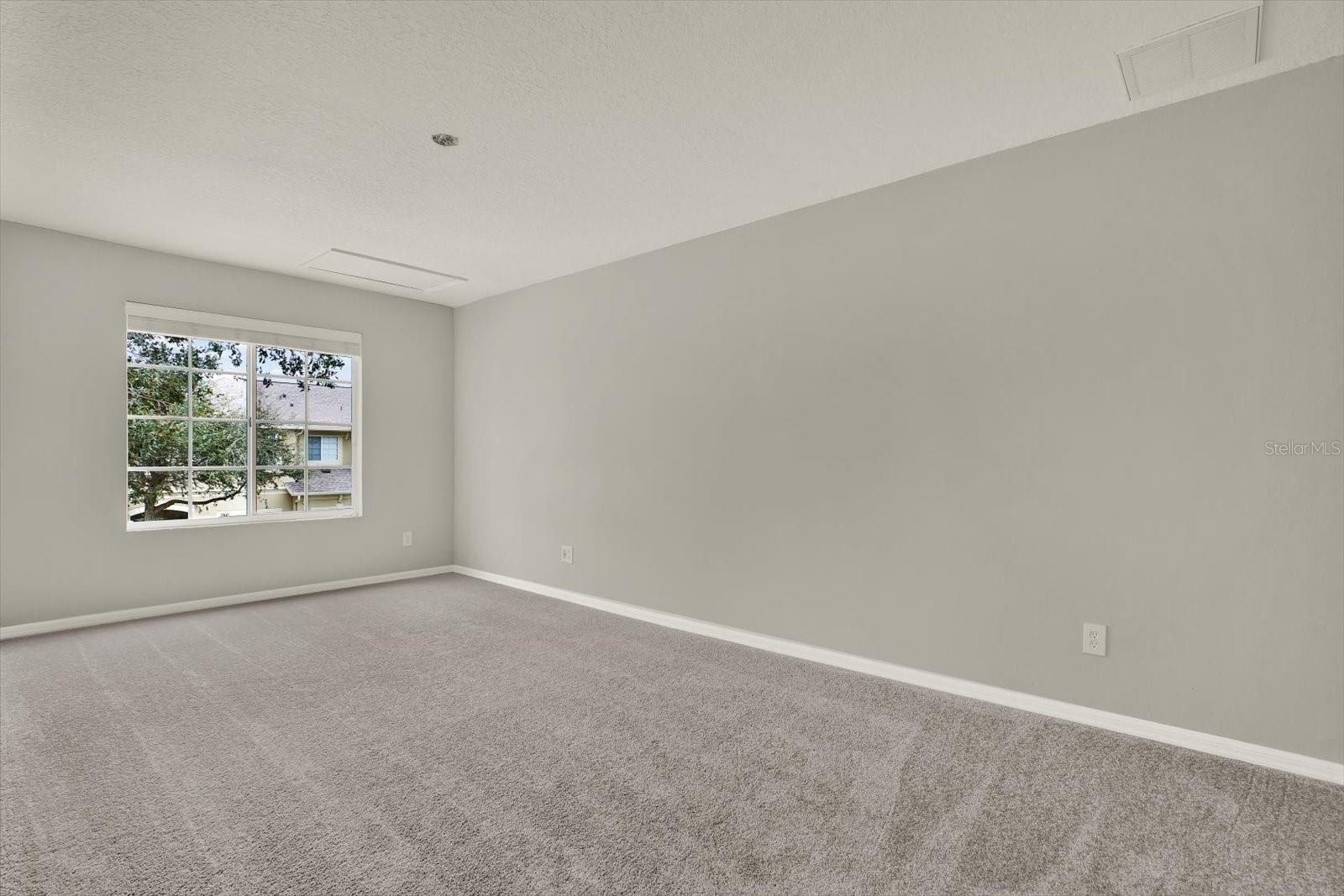 Image 13 of 26 For 17442 Stinchar Drive