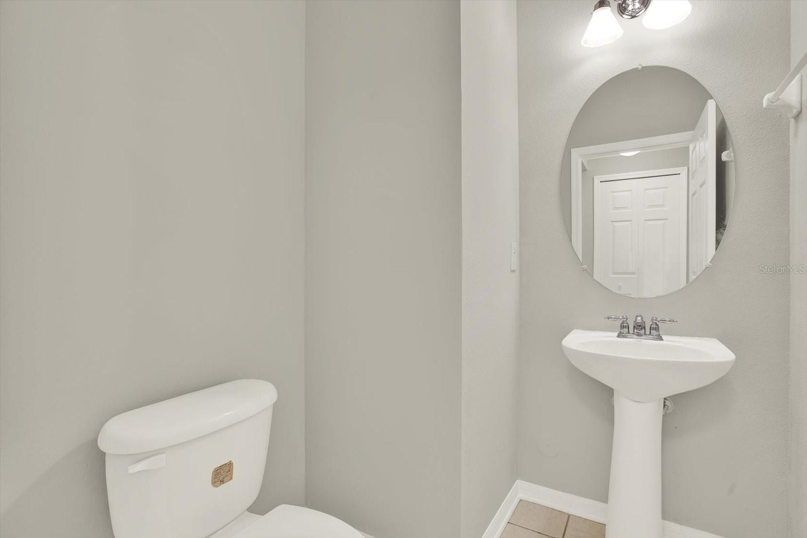 Image 7 of 26 For 17442 Stinchar Drive