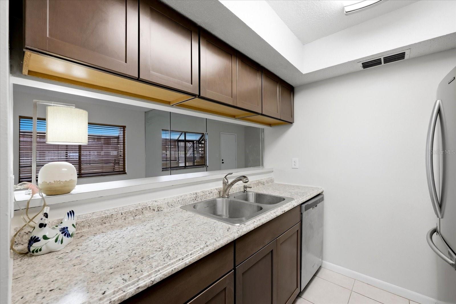 Image 10 of 24 For 2420 Winding Creek Boulevard 105