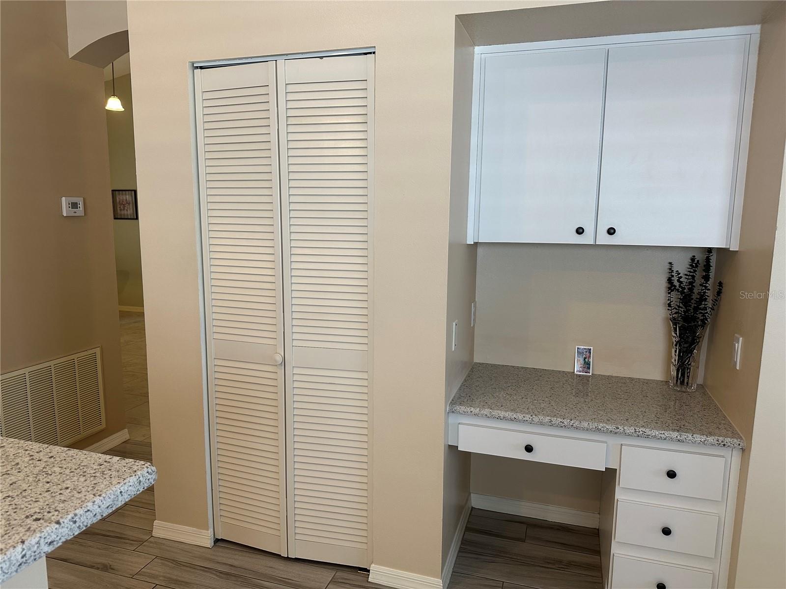 Image 20 of 52 For 4614 Crestline Drive