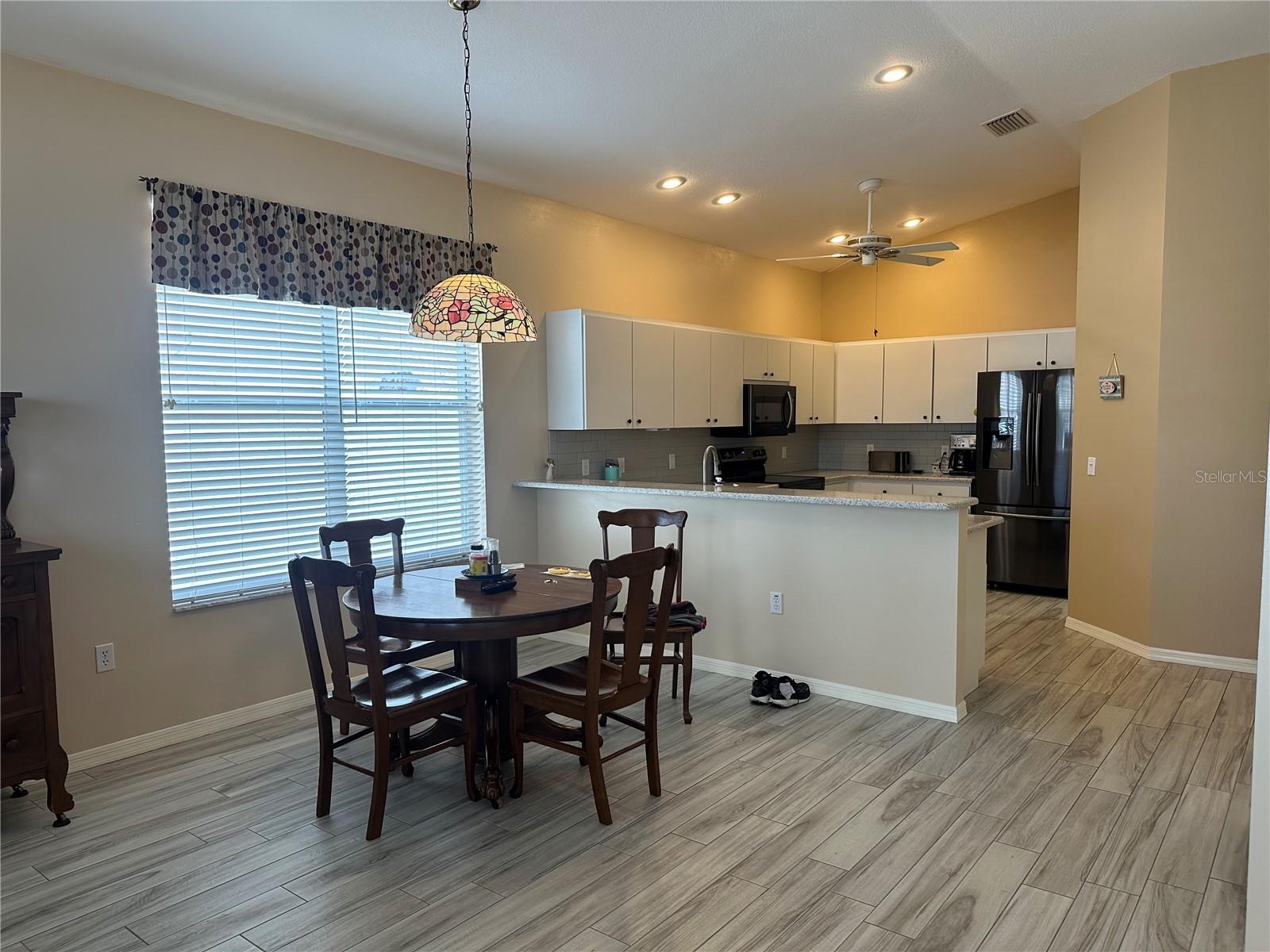 Image 23 of 52 For 4614 Crestline Drive