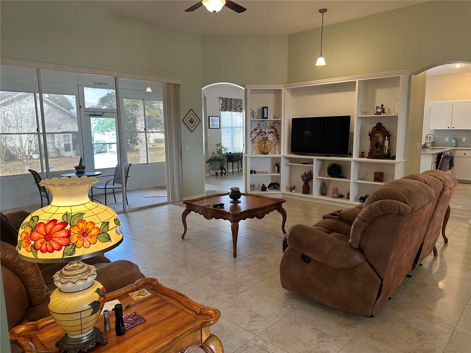 Image 4 of 52 For 4614 Crestline Drive