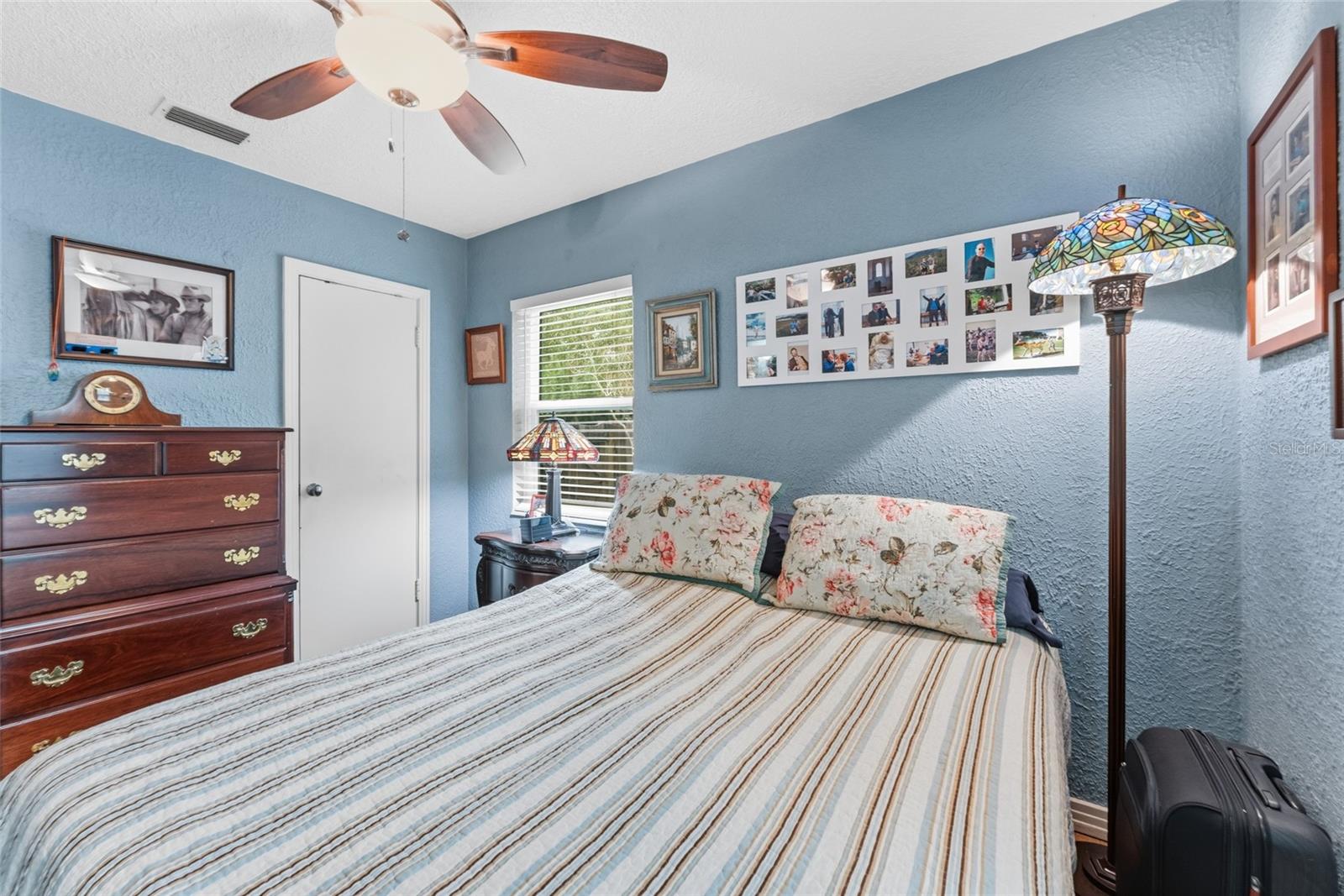 Listing photo id 22 for 7003 13th Street