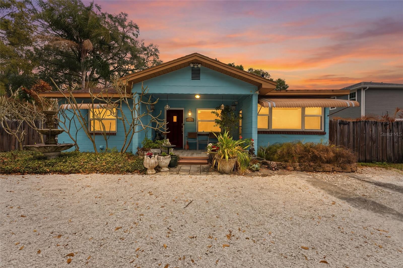 Listing photo id 1 for 7003 13th Street