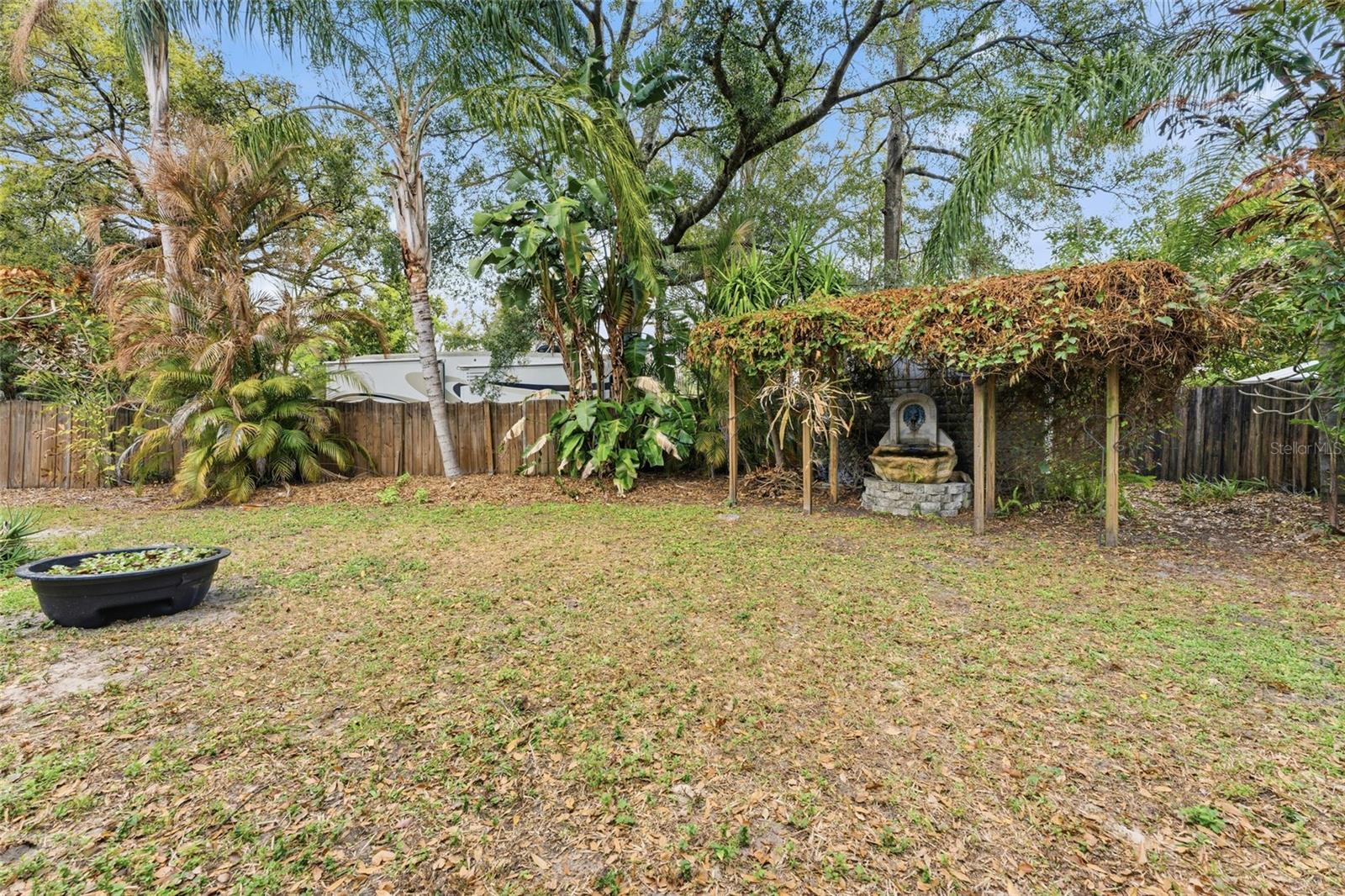 Listing photo id 37 for 7003 13th Street