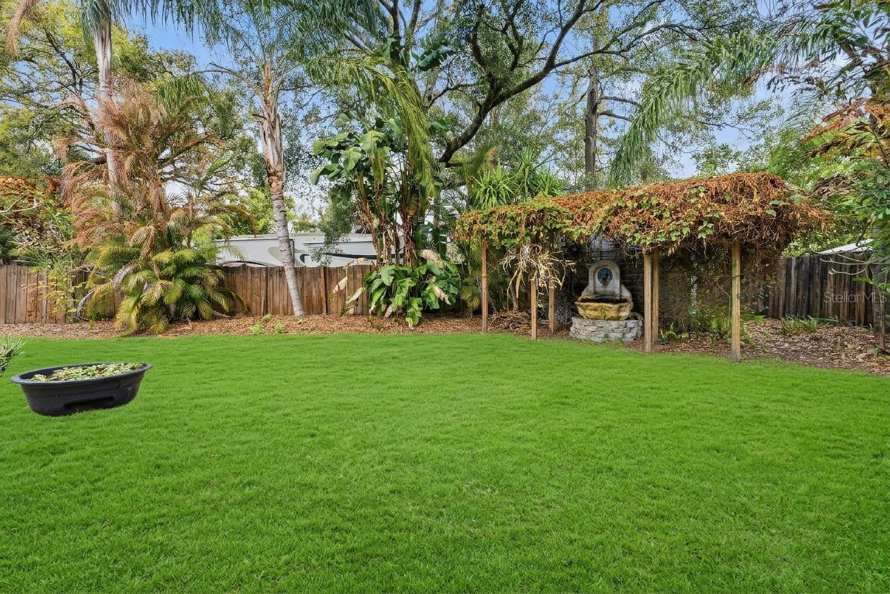 Listing photo id 38 for 7003 13th Street