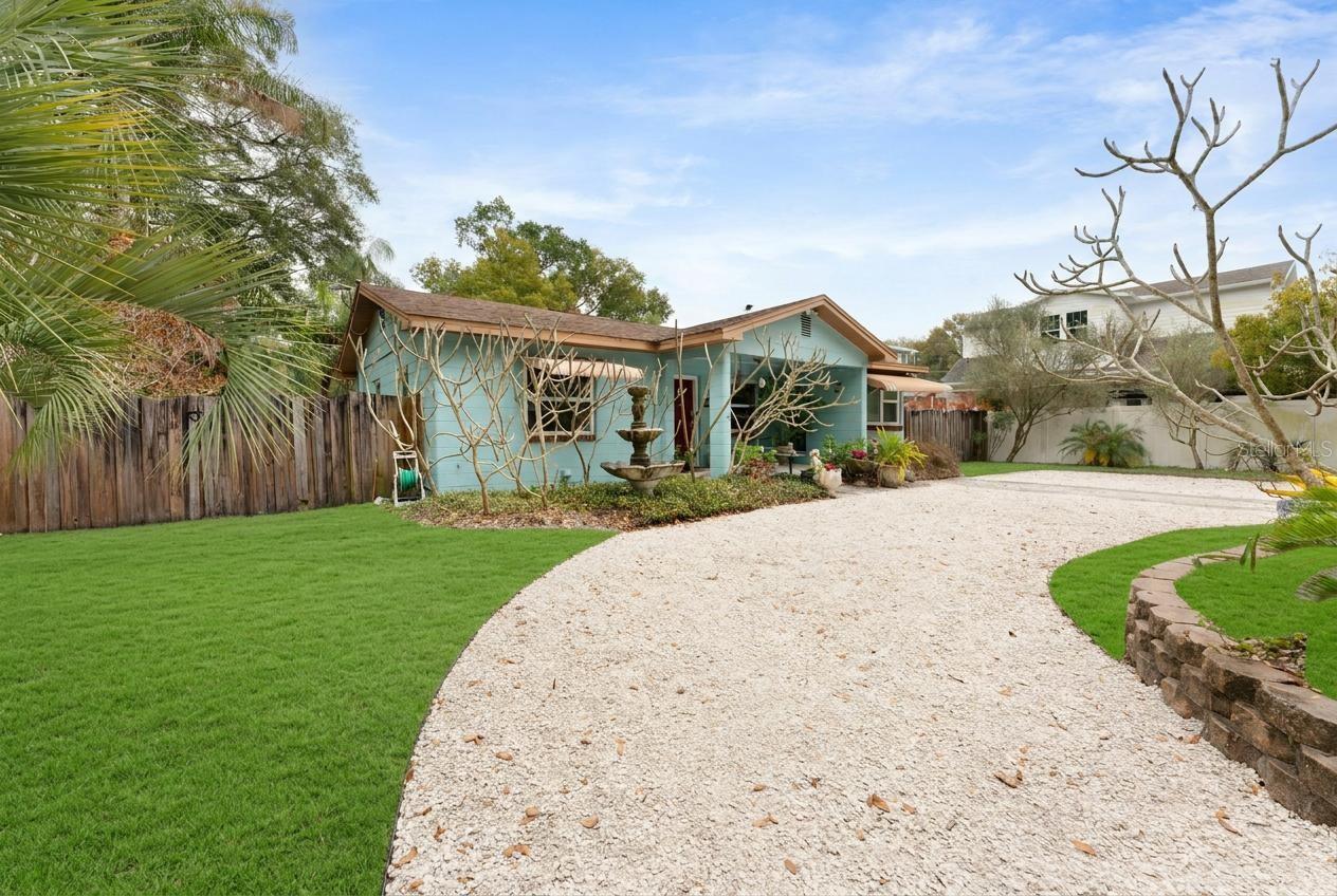 Listing photo id 7 for 7003 13th Street