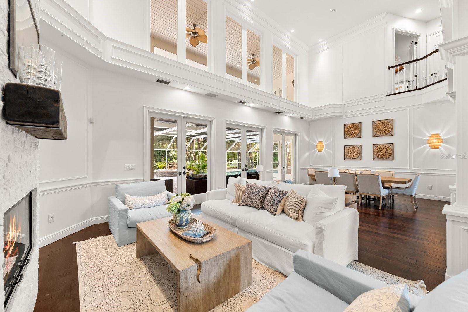 Listing photo id 15 for 6413 Maclaurin Drive