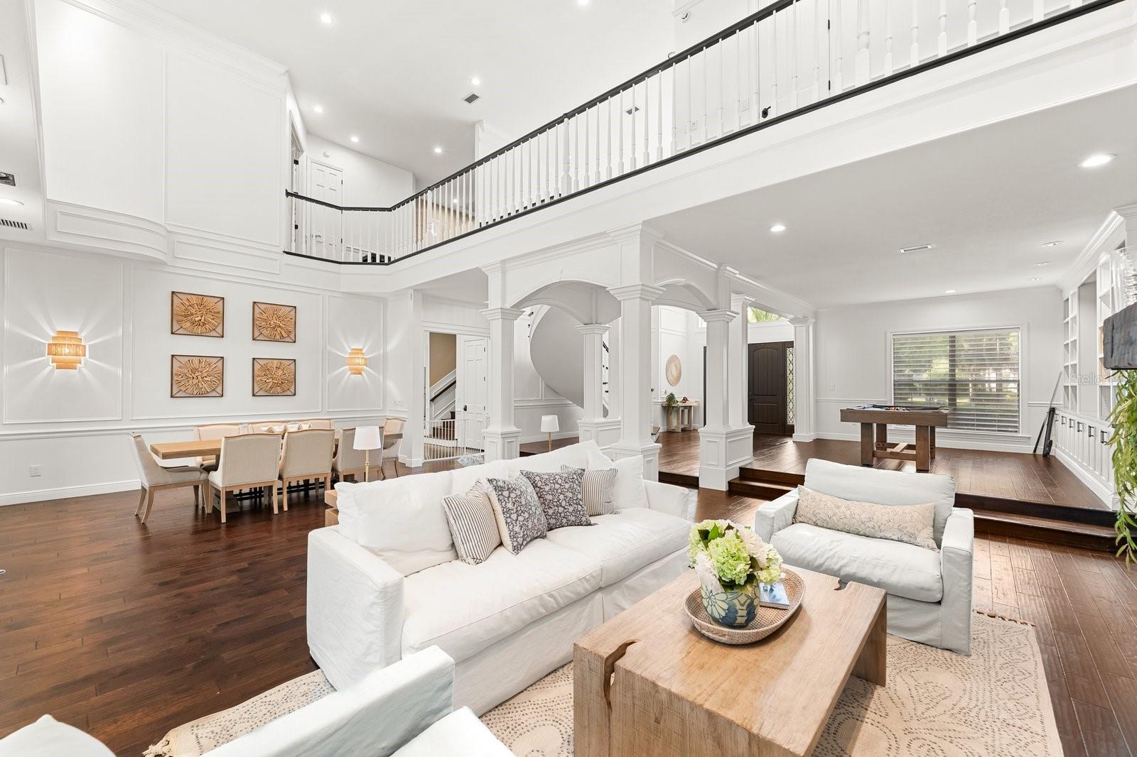 Listing photo id 4 for 6413 Maclaurin Drive