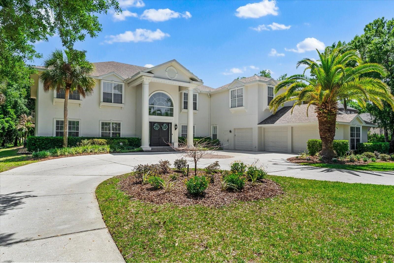 Listing photo id 61 for 6413 Maclaurin Drive