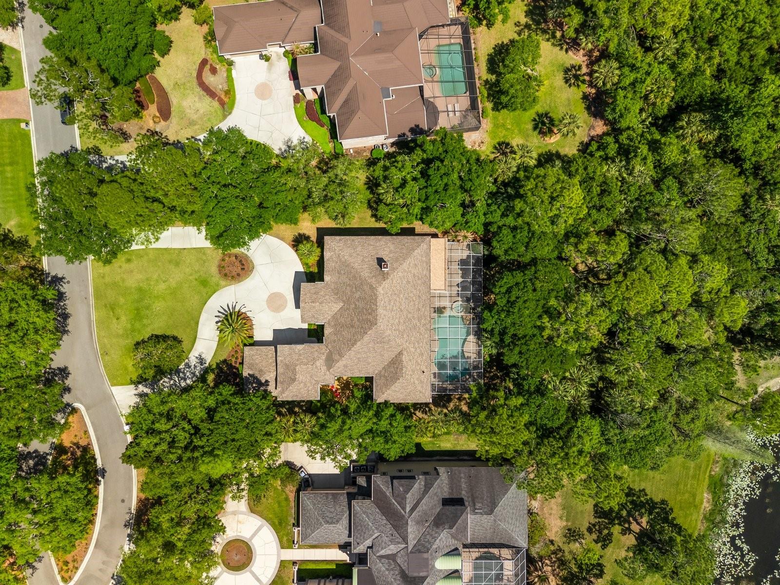 Listing photo id 65 for 6413 Maclaurin Drive