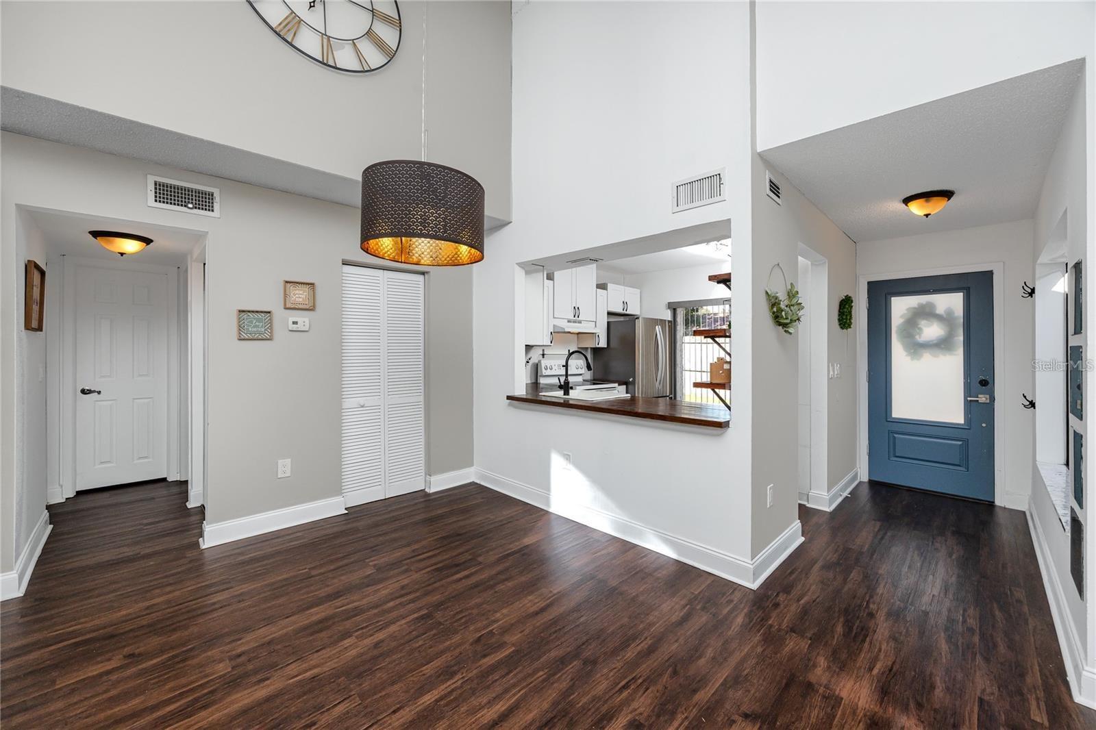 Image 9 of 34 For 2095 Sunset Point Road 2504