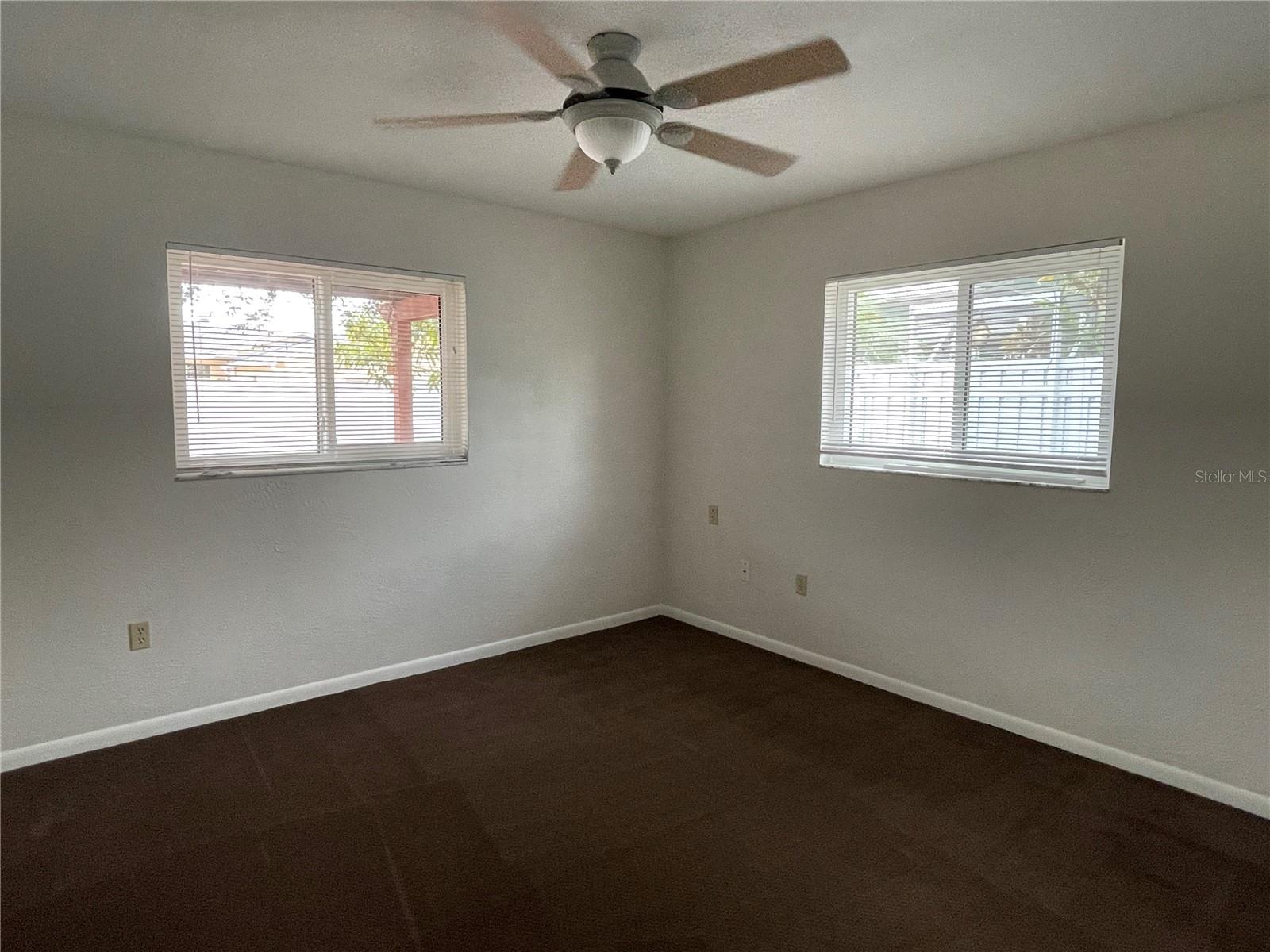 Image 8 of 16 For 126 18th Avenue Ne