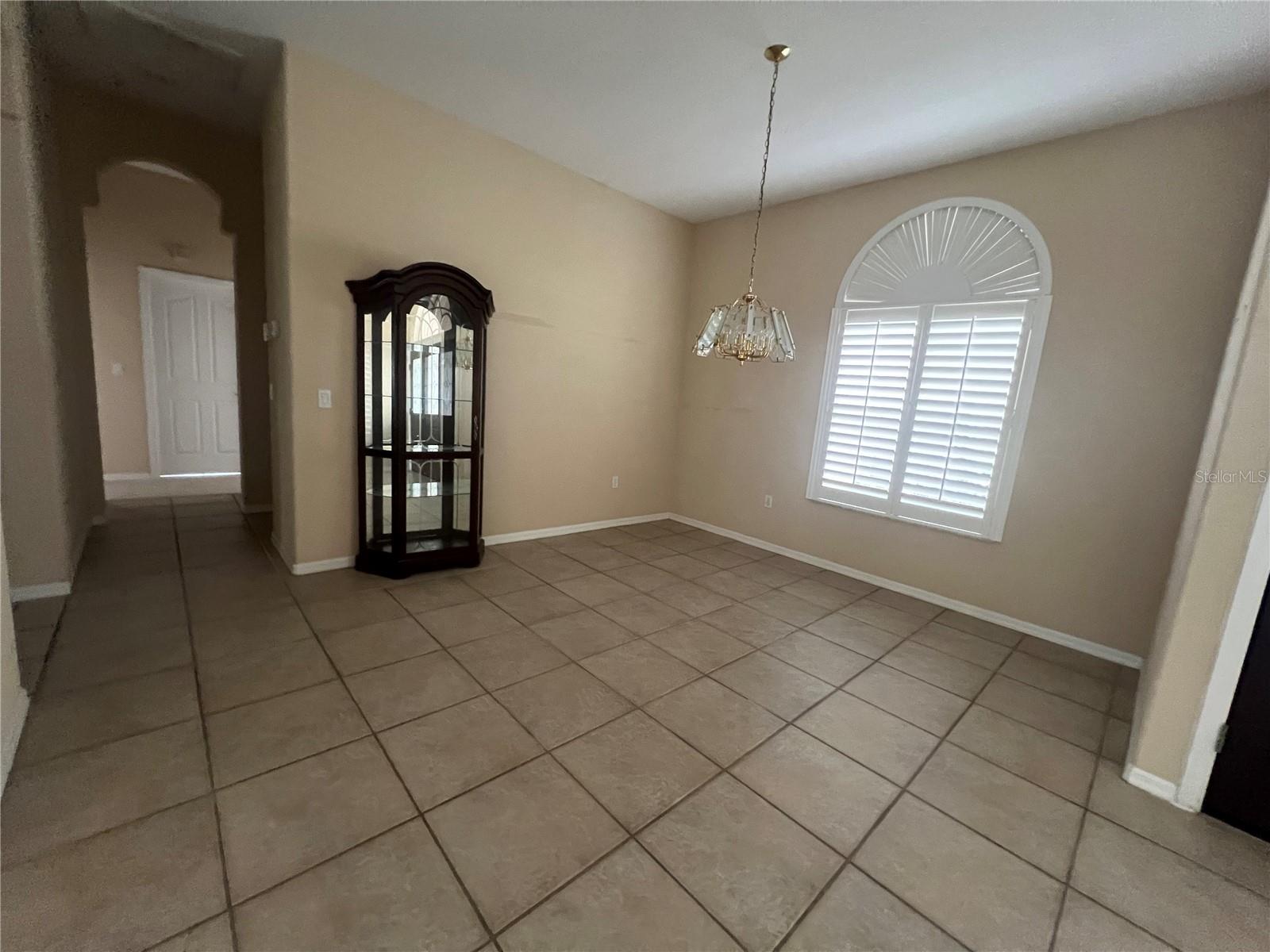 Image 12 of 99 For 7424 Melogold Circle