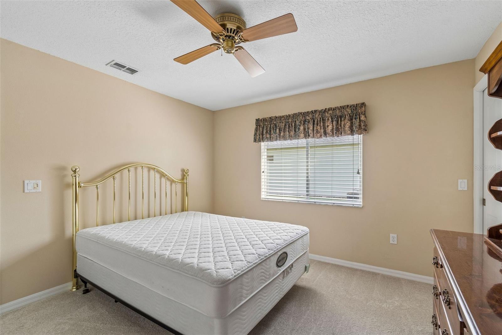 Image 22 of 99 For 7424 Melogold Circle