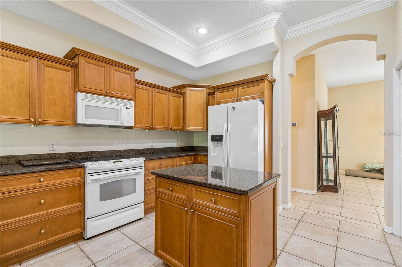 Image 27 of 99 For 7424 Melogold Circle