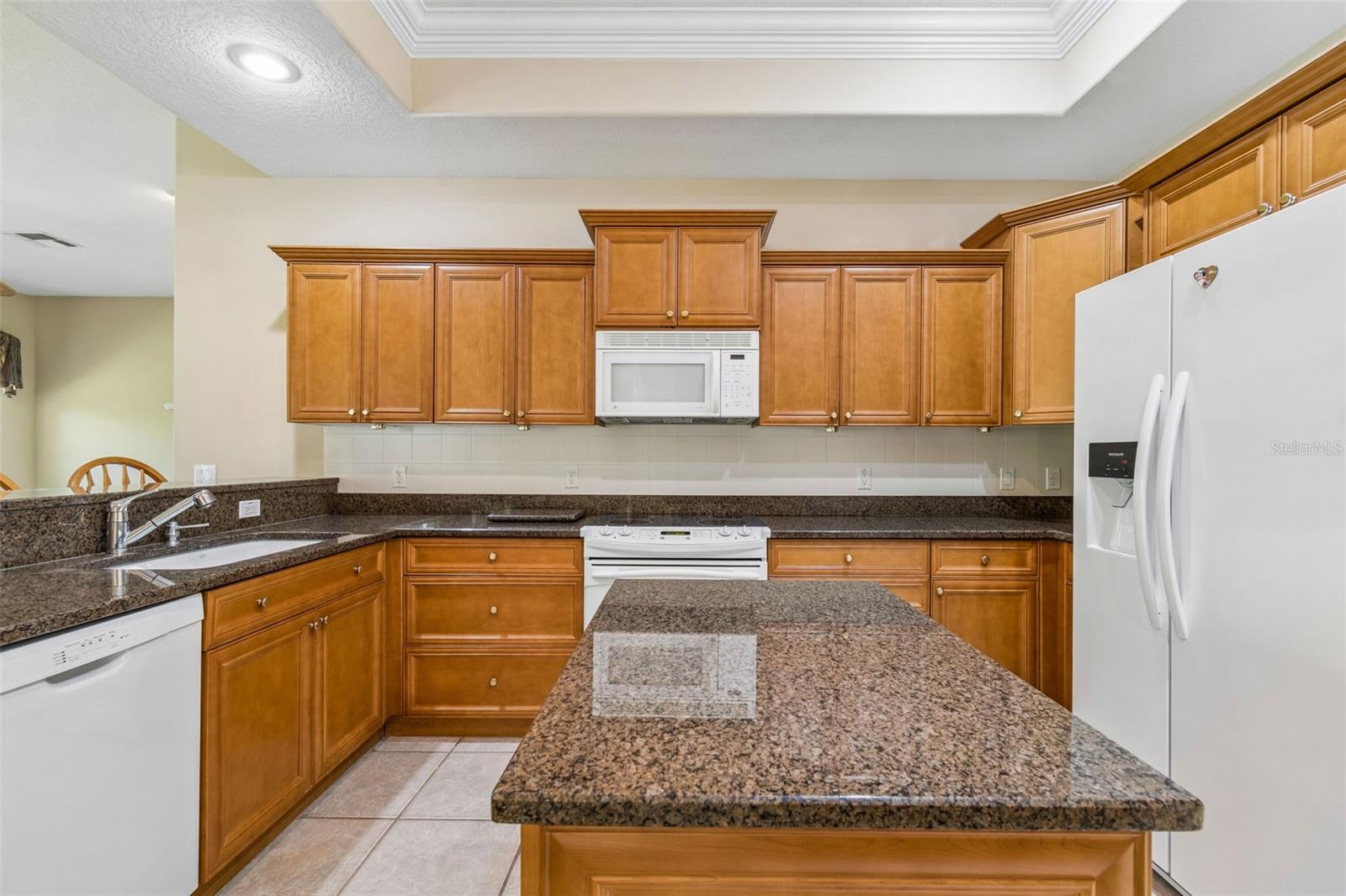 Image 31 of 99 For 7424 Melogold Circle