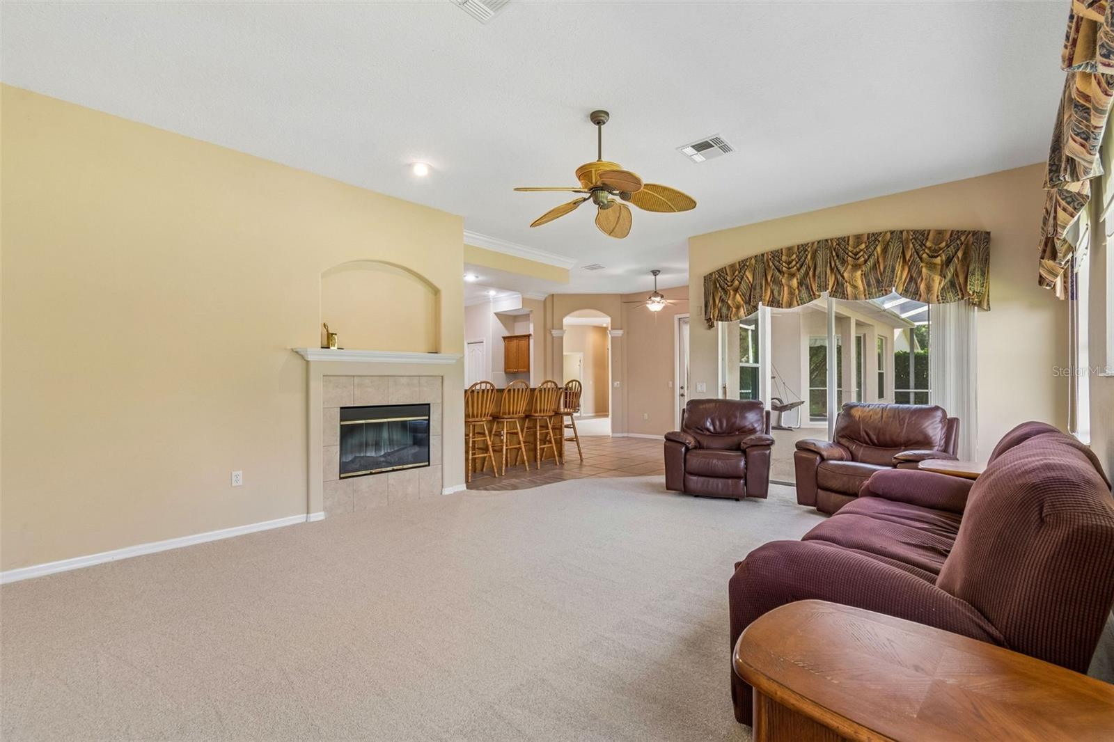 Image 38 of 99 For 7424 Melogold Circle