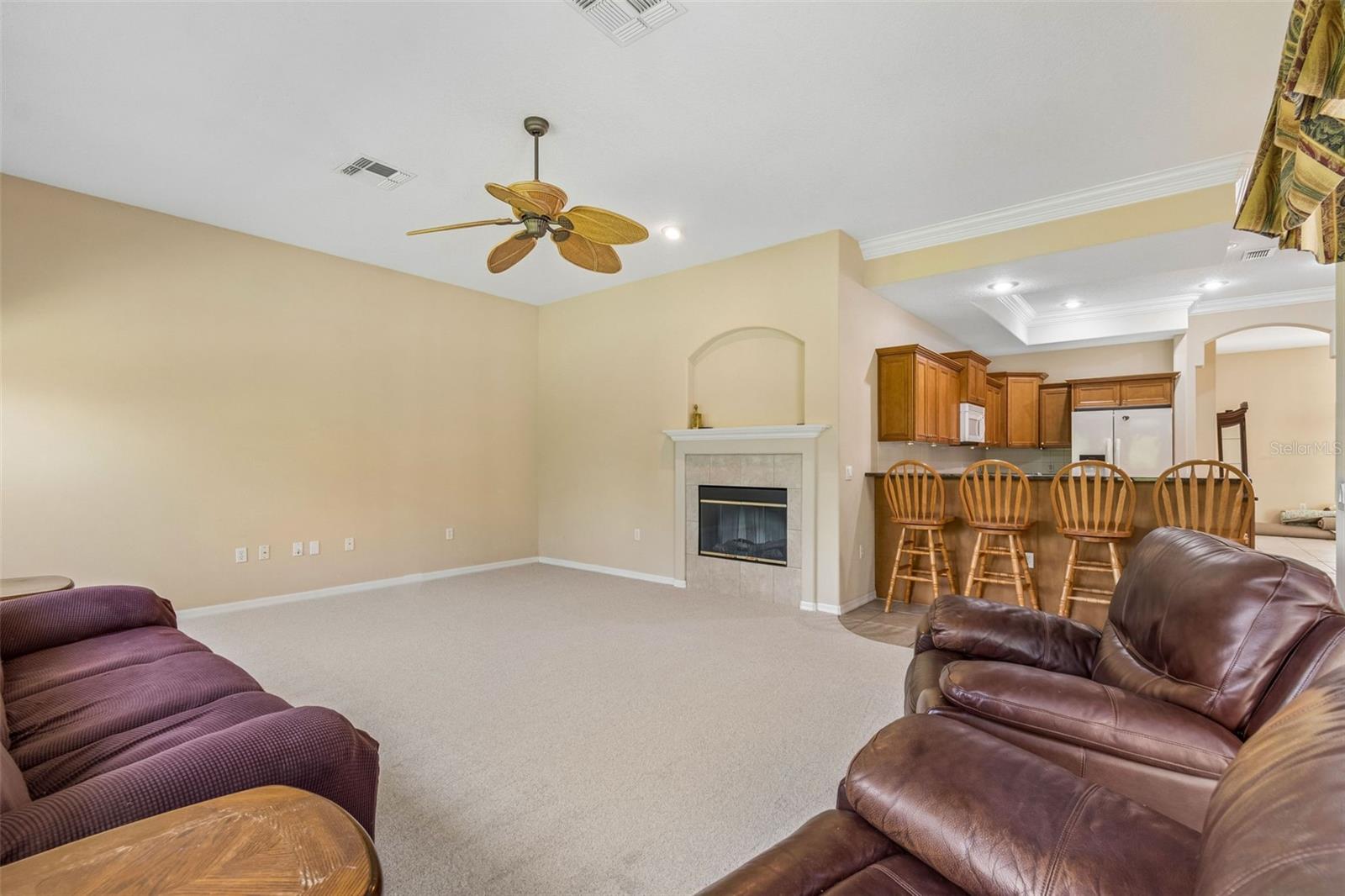 Image 39 of 99 For 7424 Melogold Circle