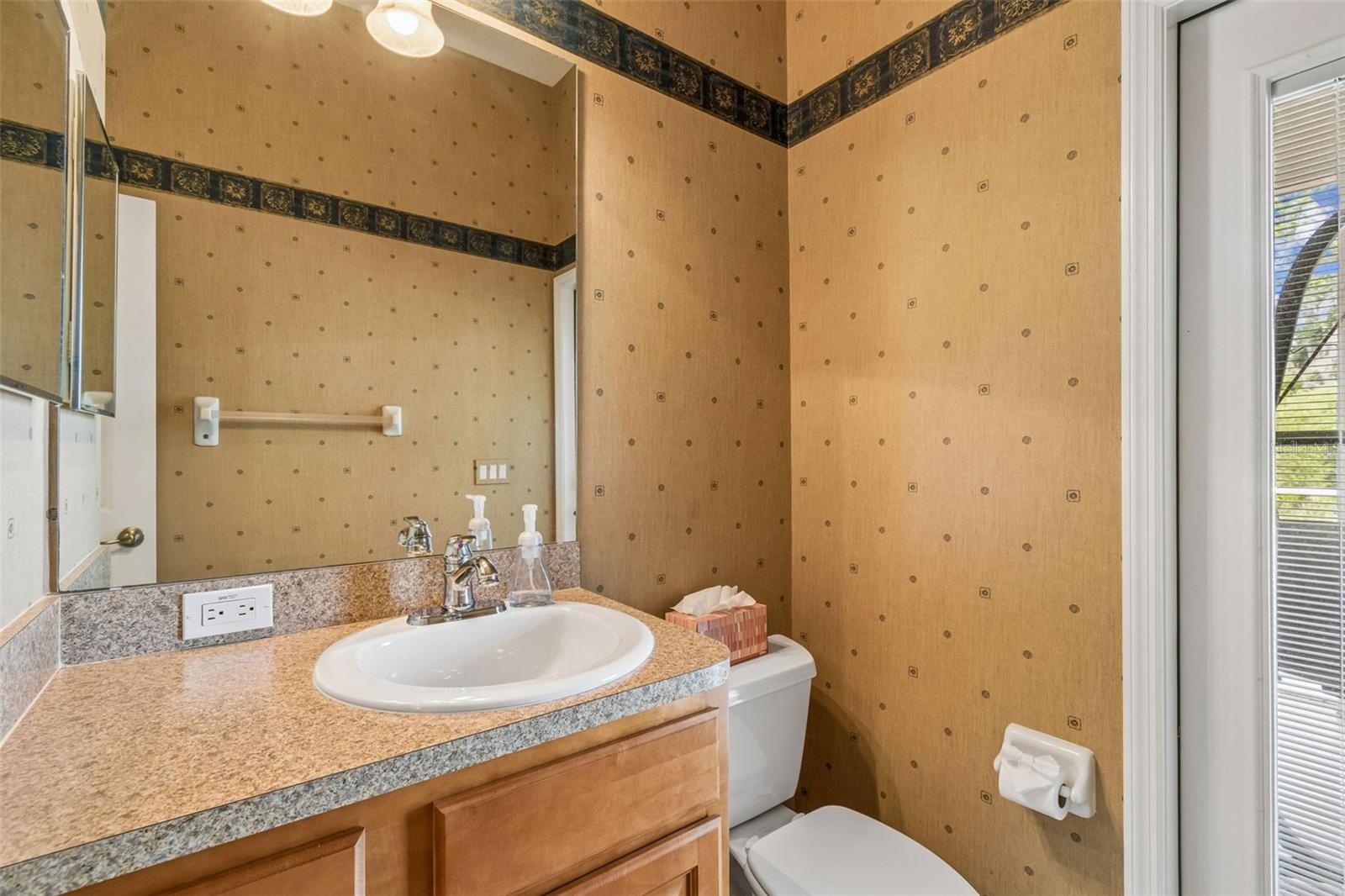 Image 49 of 99 For 7424 Melogold Circle