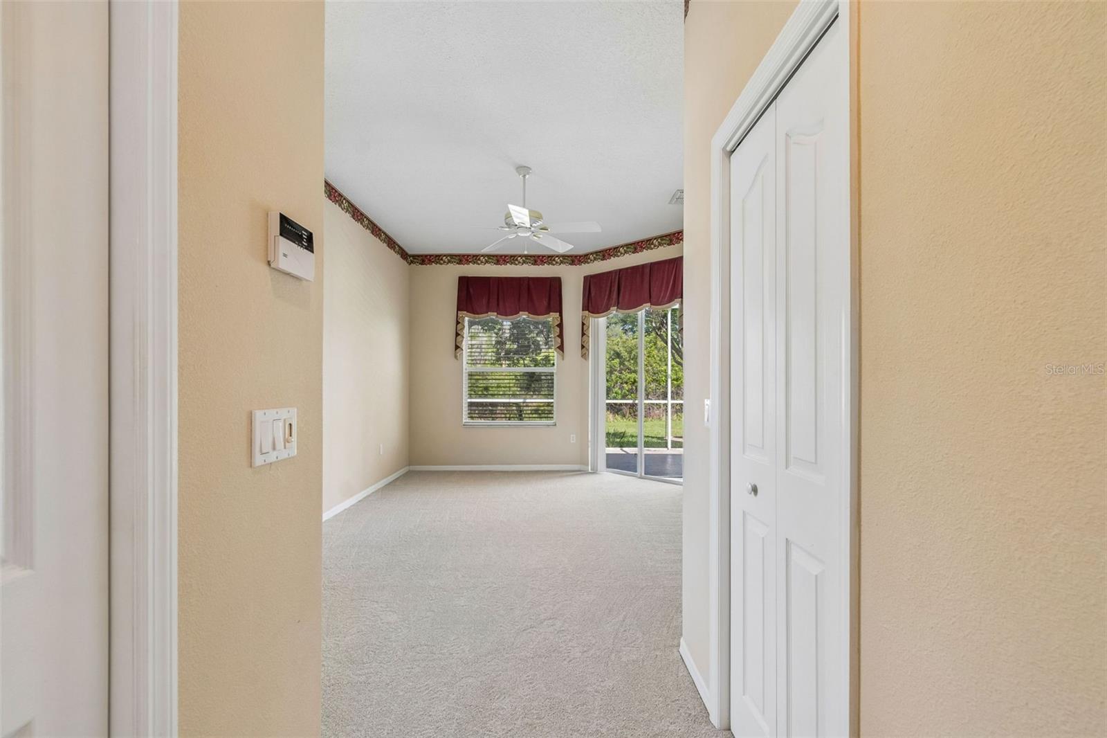 Image 50 of 99 For 7424 Melogold Circle