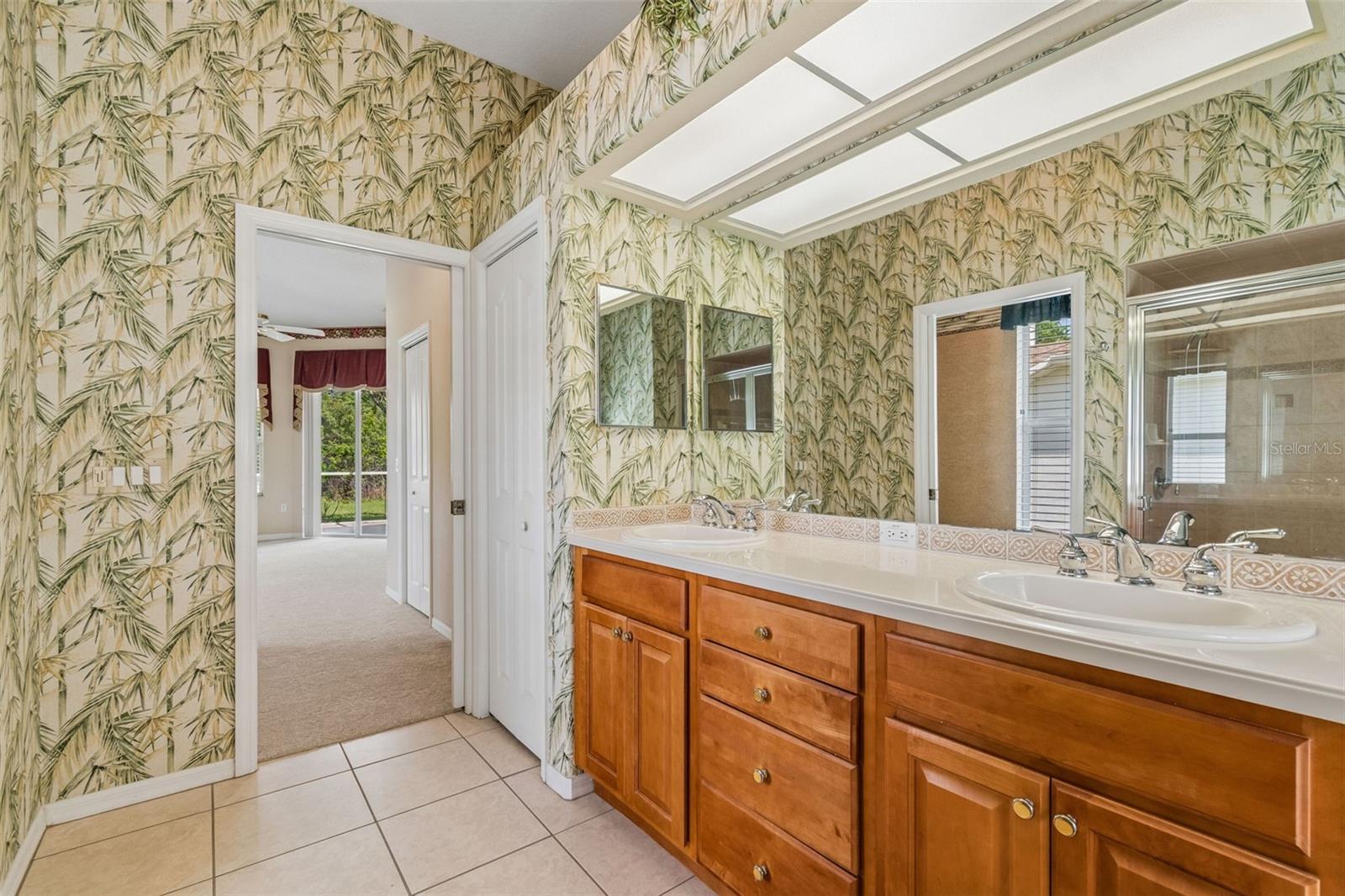 Image 57 of 99 For 7424 Melogold Circle