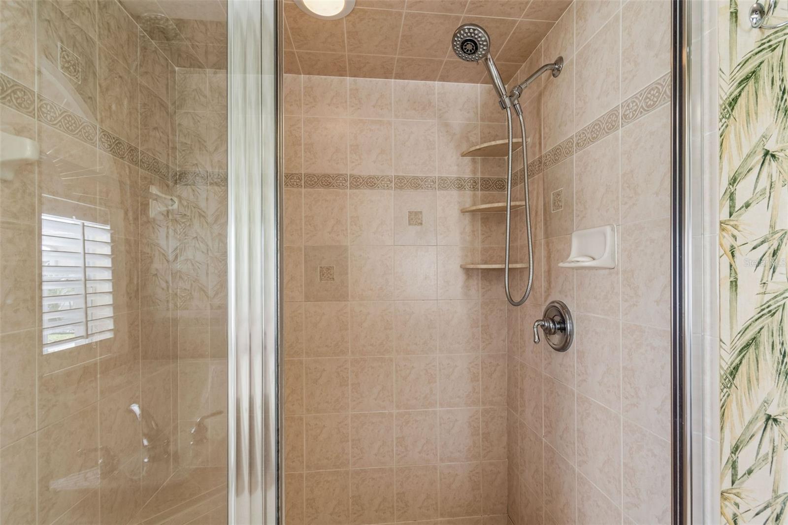 Image 59 of 99 For 7424 Melogold Circle