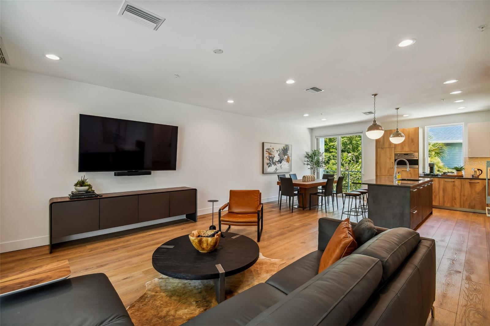 Image 10 of 27 For 2306 Texas Avenue 3