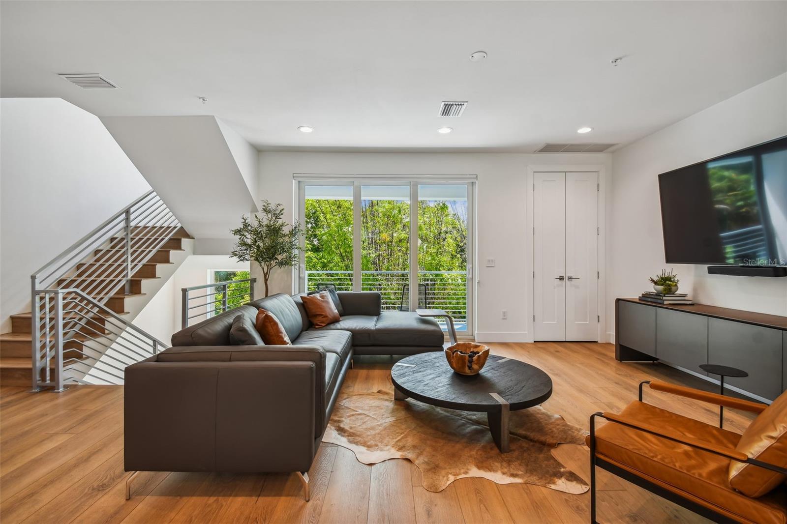 Image 9 of 27 For 2306 Texas Avenue 3