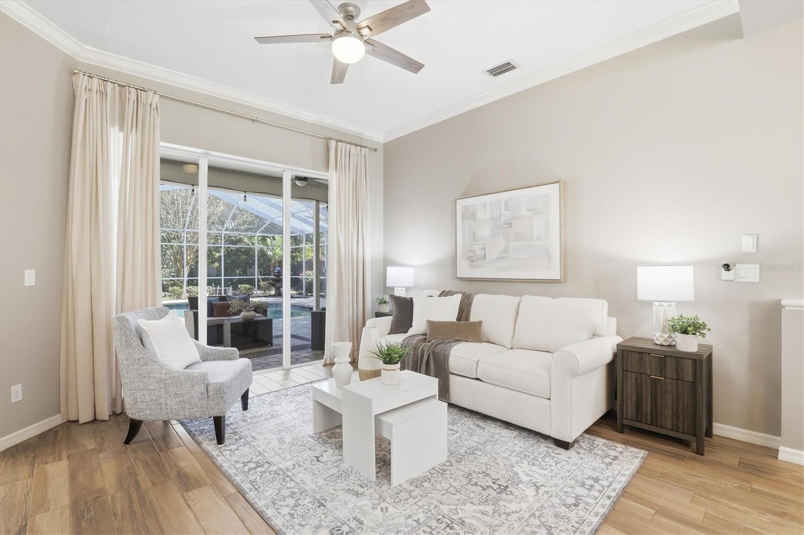 Listing photo id 23 for 2111 Pinnacle Circle N